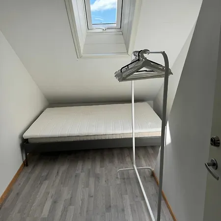 Apartment Spacious And I 250m From Bryggen *